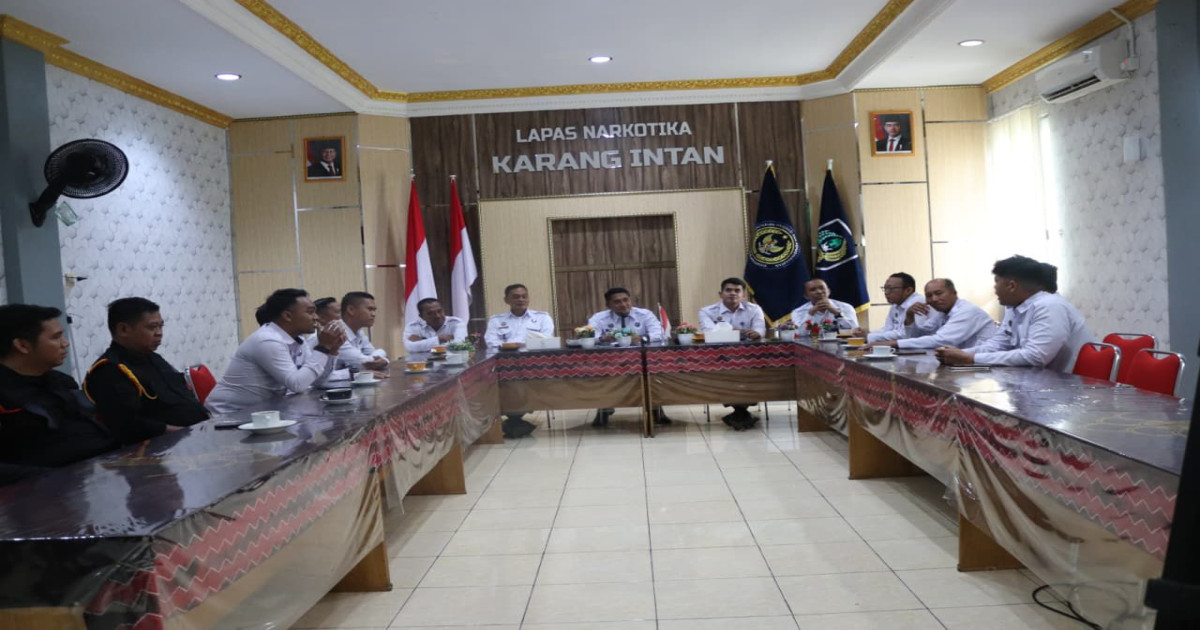 Lapas Narkotika Karang Intan Gelar Rapat Koordinasi, Tegaskan Optimalisasi dan Pengawasan Wartelsuspas